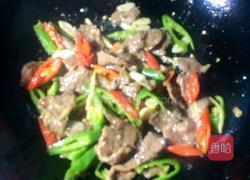 双椒炒牛肉的做法图解10