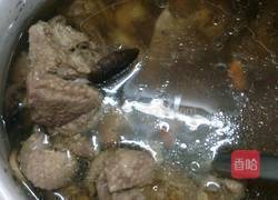 母鸭茶树菇枸杞汤的做法图解5