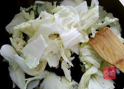 白菜冻豆腐汤的做法图解5