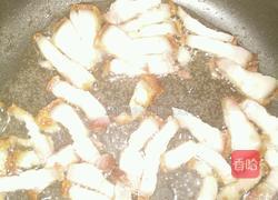脆皮烧猪肉炒蒜苔的做法图解3