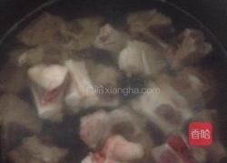 菠菜排骨粥的做法图解1