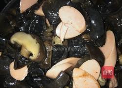 香菇木耳炒鸡蛋的做法图解4