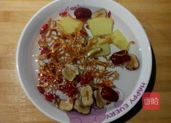 虫草排骨汤的做法图解3