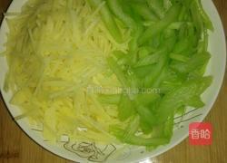 西芹土豆丝的做法图解4