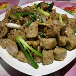 芋头焖鸭的做法[图]