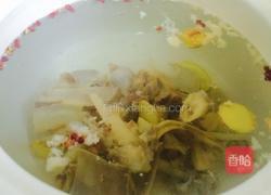 胡萝卜羊骨汤的做法图解6