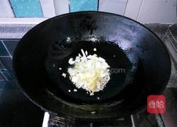 香菇豆角丝的做法图解5