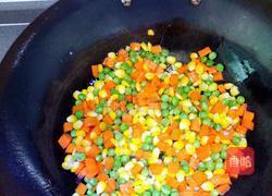 什锦蔬菜丁的做法图解7