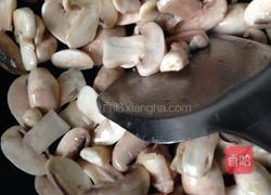 素炒口蘑的做法图解4