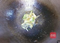 荷包蛋鲫鱼汤的做法图解7