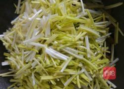 韭黄炒肉片的做法图解12