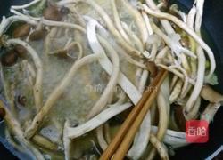 茶树菇炒猪颈肉的做法图解7