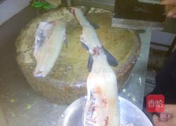 重庆酸菜鱼的做法图解2