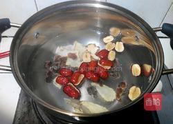 红枣桂圆当归煮鸡蛋的做法图解4