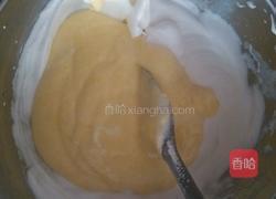 原味戚风蛋糕的做法图解9