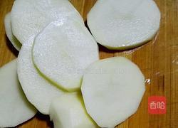 笑脸土豆饼的做法图解1