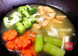 时蔬汽锅鸡的做法图解15