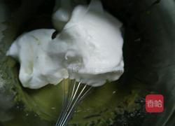 抹茶蓝莓蛋糕的做法图解3