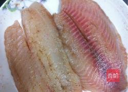 香煎罗非鱼的做法图解1