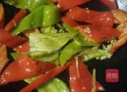 青红椒炒鸭胗、心的做法图解9