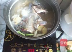 萝卜丝鲫鱼汤的做法图解7
