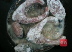 五香鲤鱼块的做法图解6