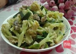 蒜苗炒菜花的做法图解7