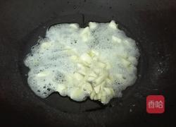 蒜苗炒菜花的做法图解3