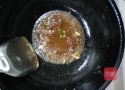 鸡蛋、胡萝卜、蒜黄、辣椒、豆腐皮的做法图解10