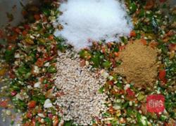 油泼彩椒的做法图解4