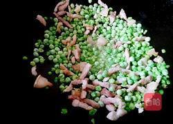 猪肉炒豌豆的做法图解8