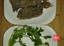 拌牛肉的做法图解1