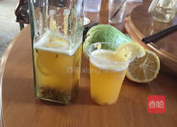 柠檬百香果的做法图解2