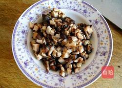 香菇牛肉酱的做法图解3