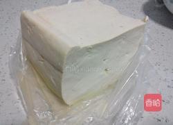 红烧家常豆腐的做法图解1