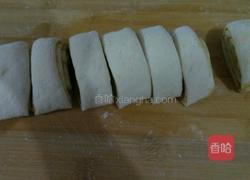 五香花卷的做法图解5