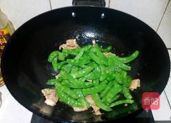 荷兰豆炒瘦肉的做法图解8
