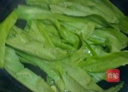 肉酱汁浇麦菜的做法图解3