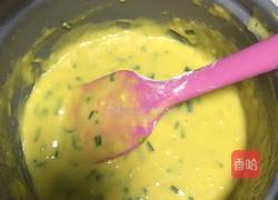 葱葱肉松蛋糕卷的做法图解2