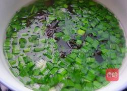 油泼辣子酸汤面的做法图解7