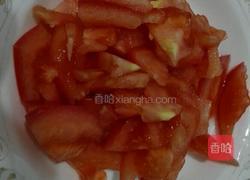 宝宝餐～番茄鲈鱼的做法图解2