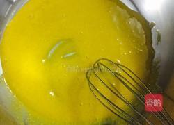 戚风蛋糕的做法图解9
