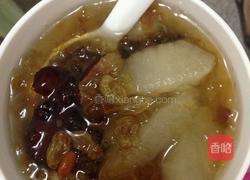 桃胶枸杞雪梨的做法图解4