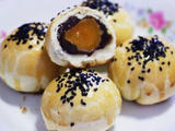 蛋黄酥的做法[图]