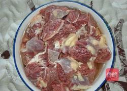 素菜牛肉砂锅的做法图解3