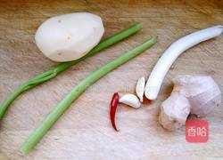 糖醋土豆丝的做法图解1