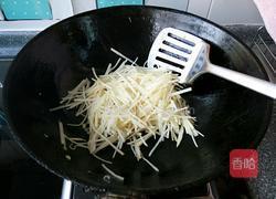糖醋土豆丝的做法图解5