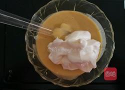 戚风纸杯蛋糕的做法图解5