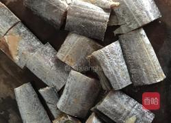 酱烧带鱼的做法图解2