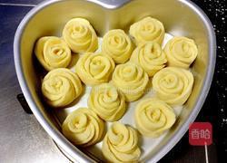 蔓越莓玫瑰花面包的做法图解13
